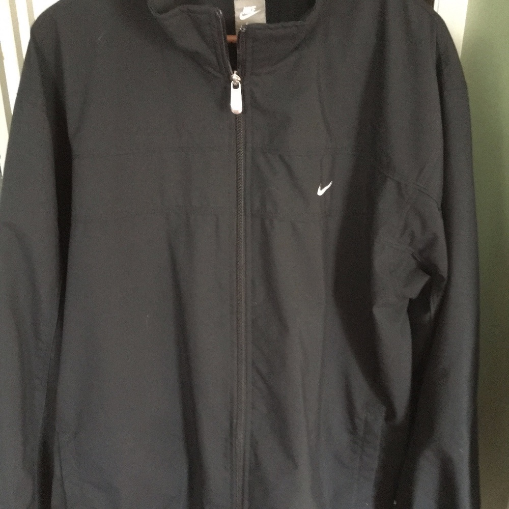 Nike lined windbreaker